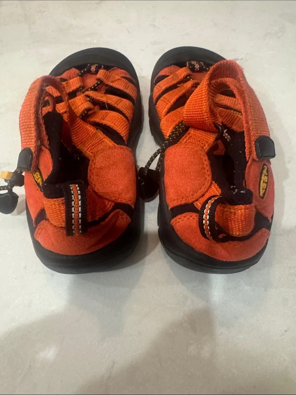 Keen Kids H2 Orange and Black Closed-Toe Waterproof Shoes Kids Unisex Size 1.5